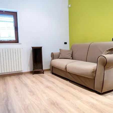 Lejlighed With 4 Bedrooms In With Wonderful Mountain View Furnished Garden And Wifi Potenza